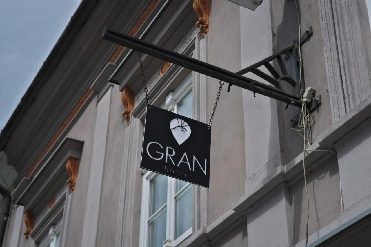 Gran Hostel Банска бистрица Екстериор снимка