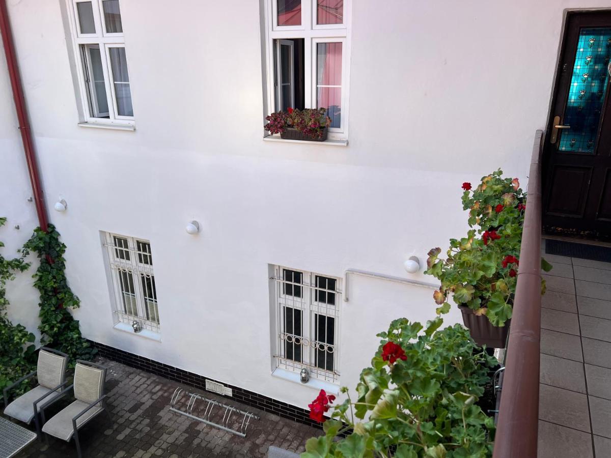 Gran Hostel Банска бистрица Екстериор снимка
